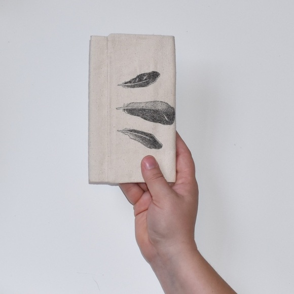 Wallet trifold hand drawn feathers nature for him - Picture 5 of 5